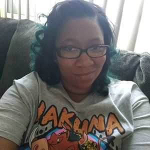 Meet your Posher, Danika